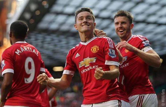 还帮助球队 还帮助球队